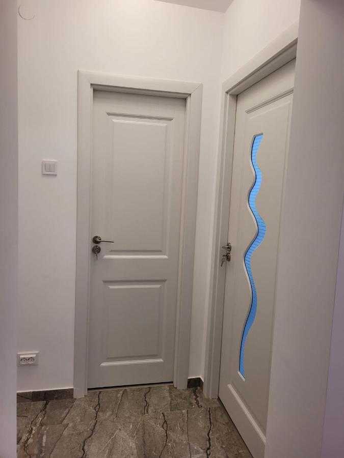 Apartament Regim Hotelier 2 ヤシ エクステリア 写真